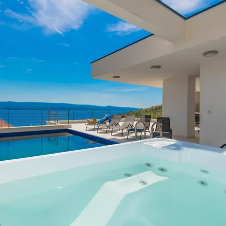 Mare Villa *
